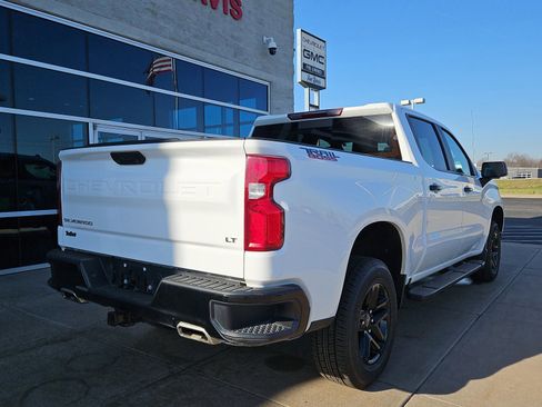 Used 2022 Chevrolet Silverado 1500 LT Trail Boss w/ Convenience Package II image 4
