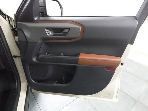 New 2025 Ford Bronco Sport Outer Banks w/ Sasquatch Outer Banks Package AWD/4WD image 32
