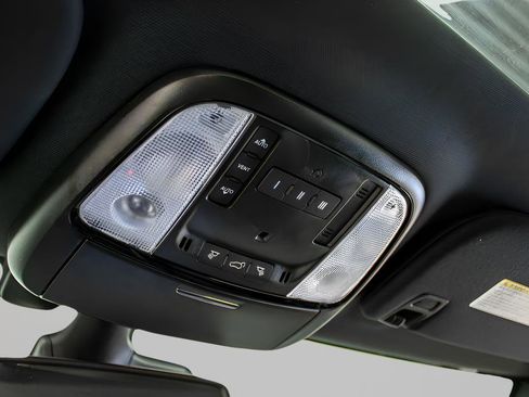 Used 2024 Dodge Durango R/T image 21