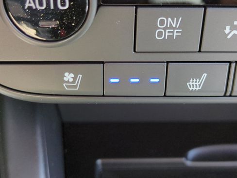 New 2026 Subaru Outback Touring XT AWD/4WD image 22