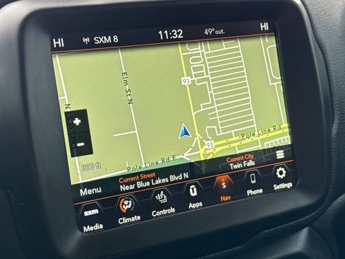 Used 2023 Jeep Renegade Limited image 20