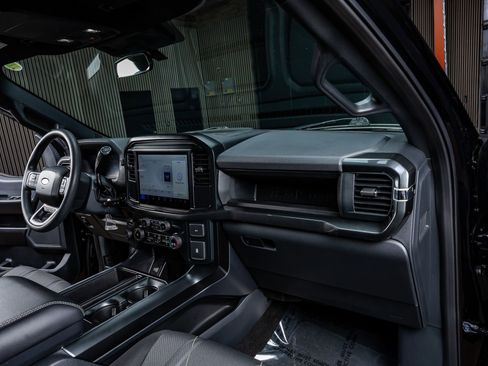 Used 2025 Ford F150 STX w/ Equipment Group 200A image 17