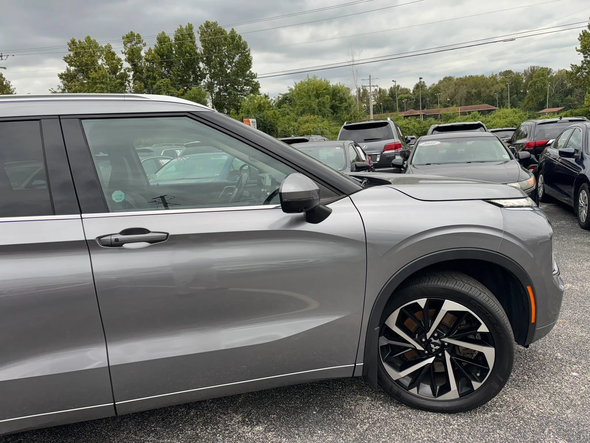 Used 2022 Mitsubishi Outlander SEL FWD image 7