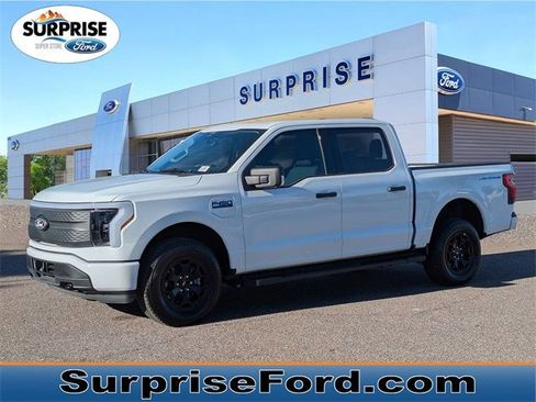 New 2025 Ford F150 Lightning XLT image 23