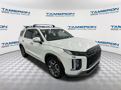 Used 2024 Hyundai Palisade Limited FWD image 7