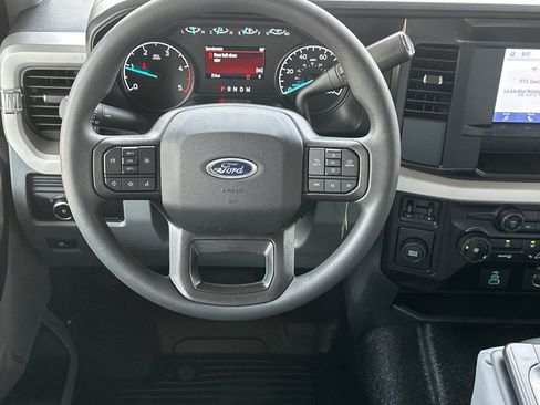 New 2026 Ford F450 2WD Crew Cab Super Duty image 14