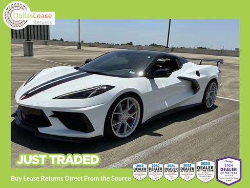 Used 2024 Chevrolet Corvette Stingray Convertible w/ 1LT RWD image 1