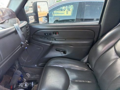 Used 2004 Chevrolet Silverado 1500 4x4 Crew Cab w/ Z71 Convenience Package 2 image 19