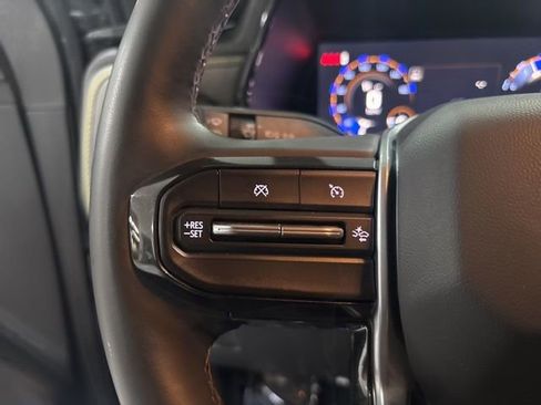 Used 2026 Chevrolet Colorado ZR2 AWD/4WD image 17