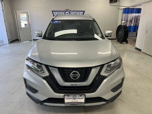 Used 2019 Nissan Rogue SV w/ Premium Package AWD/4WD image 10
