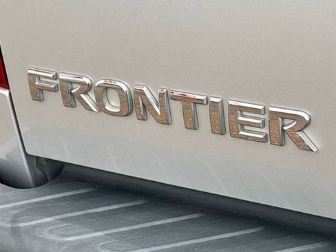 Used 2019 Nissan Frontier SV w/ Value Truck Package image 28