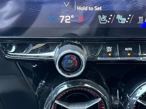 Used 2024 Chevrolet Blazer EV RS image 29