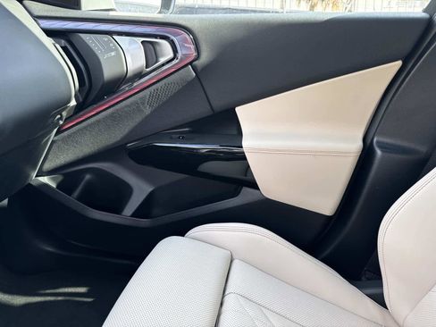 New 2026 BMW X3 xDrive30 w/ Premium Package image 24