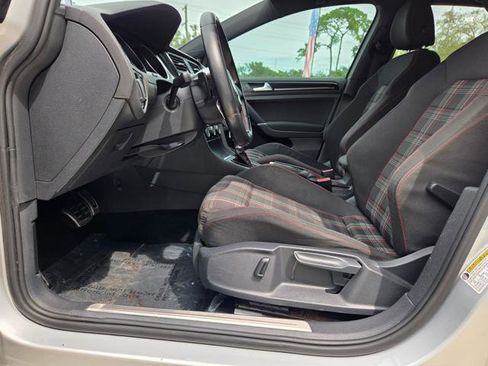 Used 2015 Volkswagen GTI S image 18