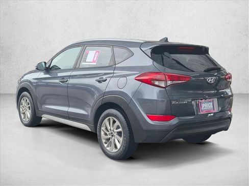 Used 2017 Hyundai Tucson SE Plus AWD/4WD image 7