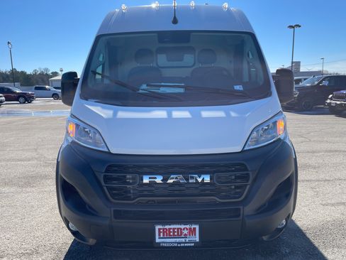 New 2026 RAM ProMaster 2500 w/ Convenience Group FWD image 9