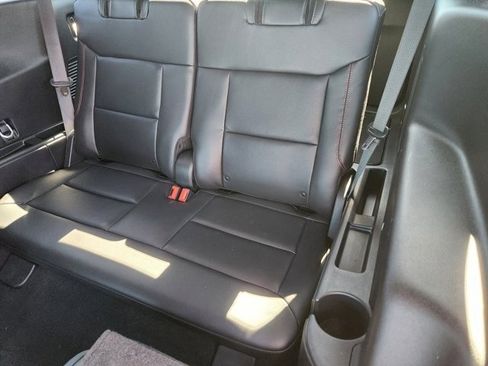 Used 2023 Ford Explorer ST-Line w/ Class IV Trailer Tow Package image 31