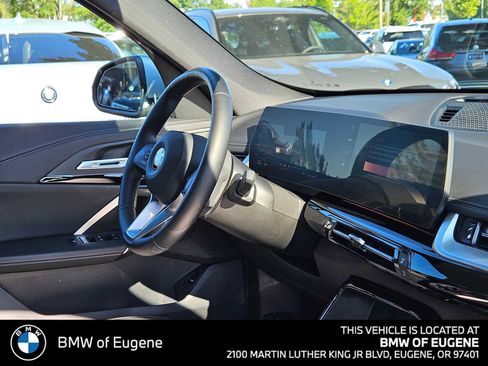 Used 2024 BMW X1 xDrive28i image 12