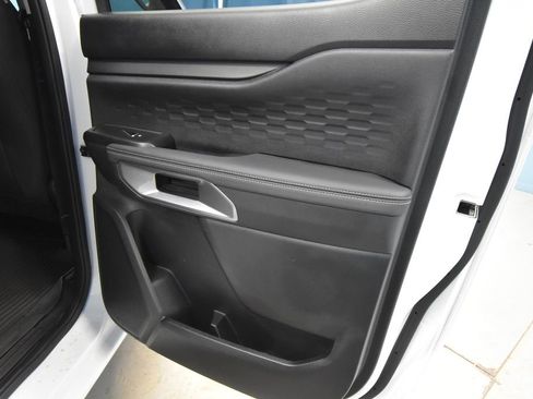 Used 2024 Ford Ranger XLT w/ Technology Package image 25