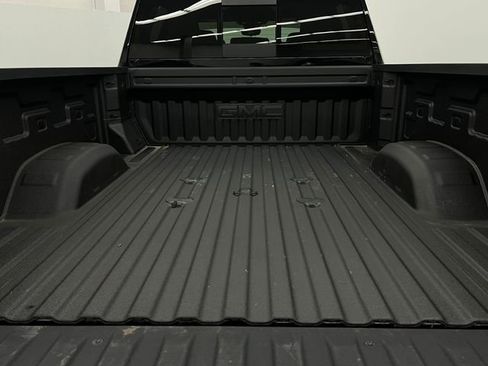 Used 2026 GMC Sierra 2500 Denali w/ Denali Reserve Package AWD/4WD image 29