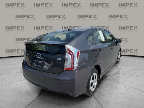 Used 2014 Toyota Prius Three image 5