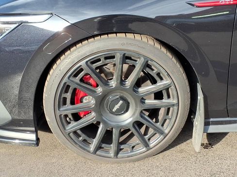 Used 2024 Volkswagen GTI S image 9