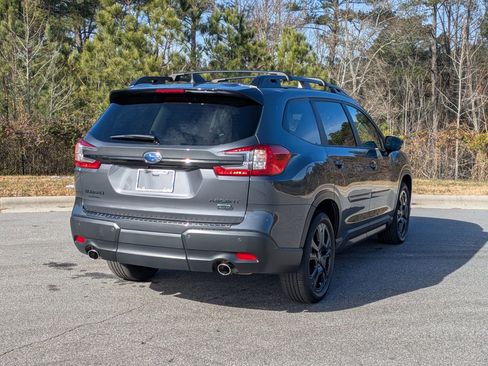 Used 2024 Subaru Ascent Onyx Edition Limited image 5