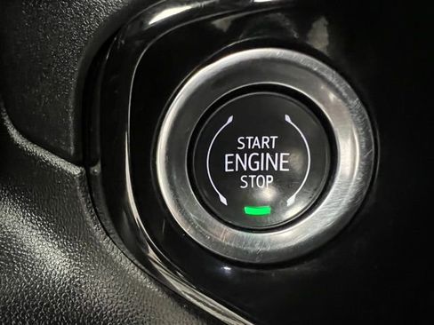 Used 2025 GMC Sierra 3500 SLT image 26