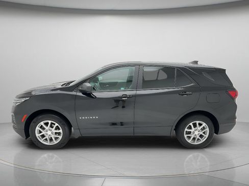 Used 2023 Chevrolet Equinox LS w/ LS Convenience Package AWD/4WD image 8
