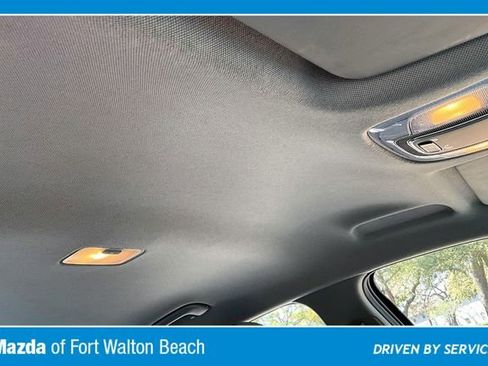 Used 2021 Hyundai Elantra SEL w/ Convenience Package image 25