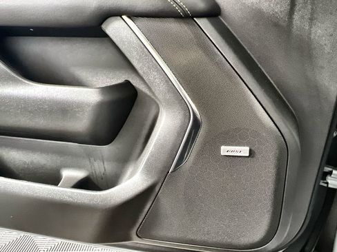 Used 2025 GMC Yukon Elevation w/ Elevation Premium Package AWD/4WD image 26