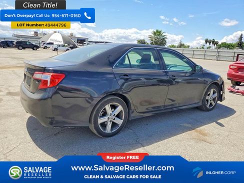 Used 2012 Toyota Camry SE image 4