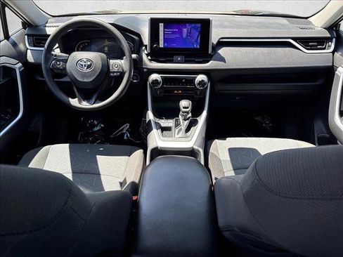 Certified 2025 Toyota RAV4 XLE FWD image 19