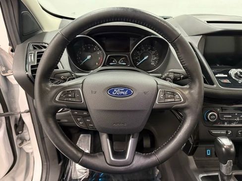 Used 2018 Ford Escape Titanium FWD image 21