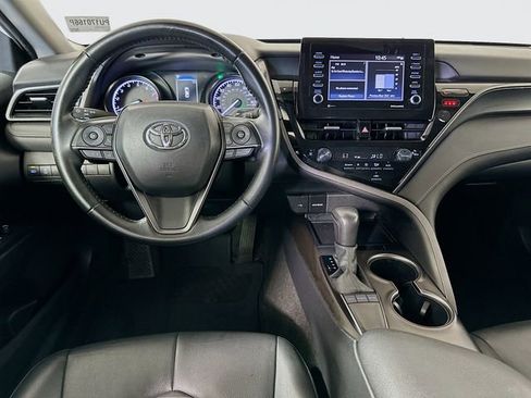 Certified 2023 Toyota Camry SE w/ Convenience Package image 22