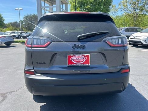 Used 2023 Jeep Cherokee Altitude Lux AWD/4WD image 8