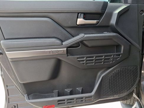Certified 2025 Toyota Tacoma TRD Sport AWD/4WD image 12