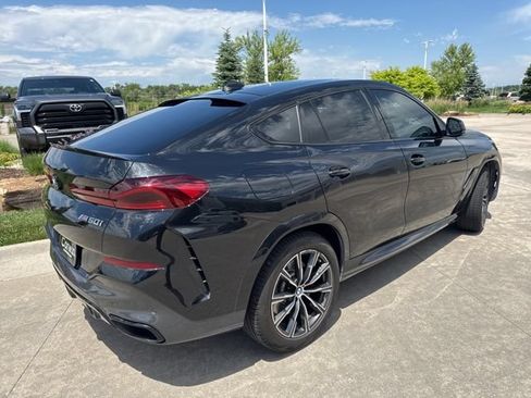 Used 2022 BMW X6 M50i w/ Dynamic Handling Package AWD/4WD image 3