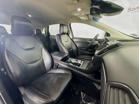 Used 2020 Ford Edge Titanium AWD/4WD image 27