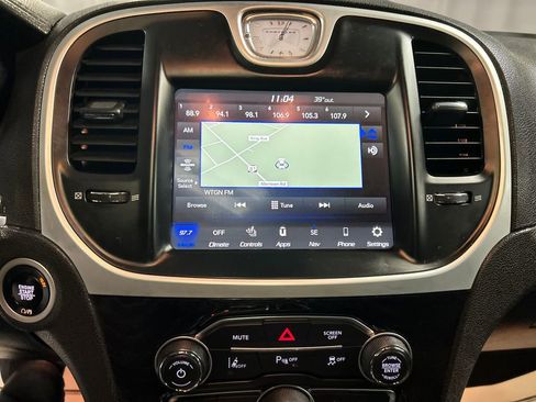 Used 2023 Chrysler 300 Touring L w/ Popular Equipment Group image 17