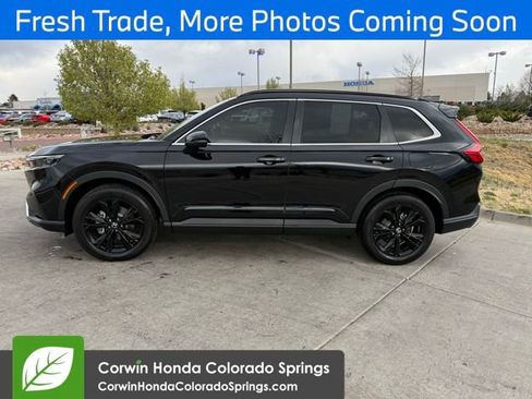 Used 2025 Honda CR-V Sport Touring image 4