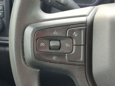 Used 2024 Chevrolet Silverado 2500 Custom w/ Custom Value Package image 21