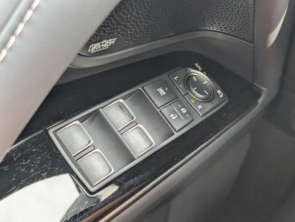 Used 2024 Lexus LX 600 F Sport AWD/4WD image 16