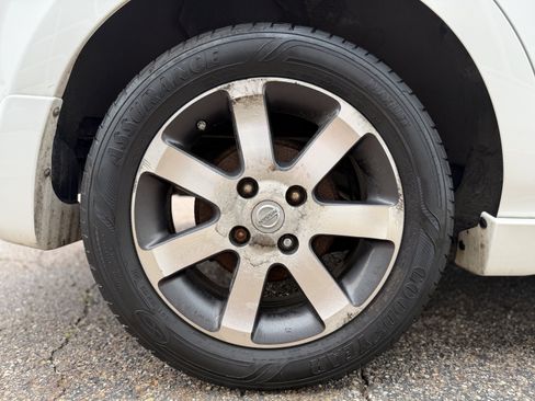 Used 2012 Nissan Sentra 2.0 SR w/ Special Edition Pkg FWD image 30