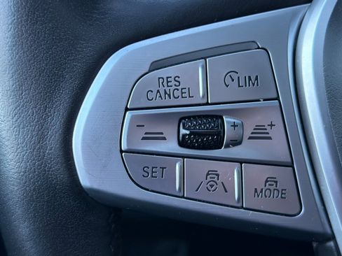 Used 2019 BMW X7 xDrive50i image 32