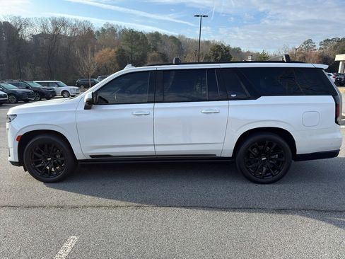 Used 2023 Cadillac Escalade ESV Sport Platinum w/ LPO, ONYX Package image 8