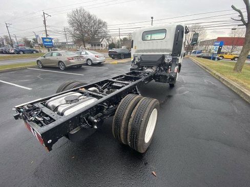 New 2024 Chevrolet Low Cab Forward 5500XG image 81