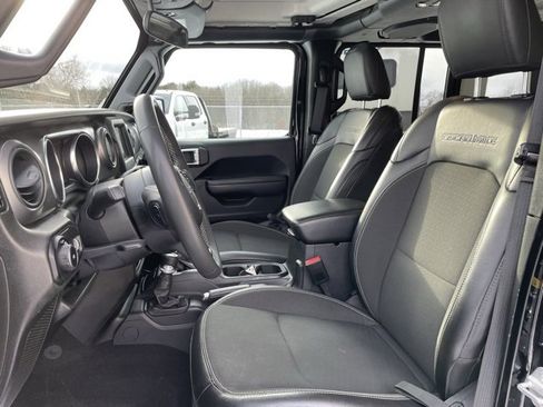 Used 2023 Jeep Wrangler Unlimited Sport image 20