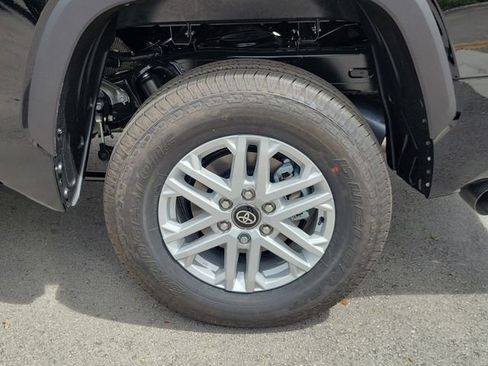 New 2026 Toyota Tundra SR5 image 5