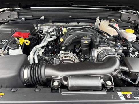 Certified 2024 Jeep Wrangler Sport S image 35